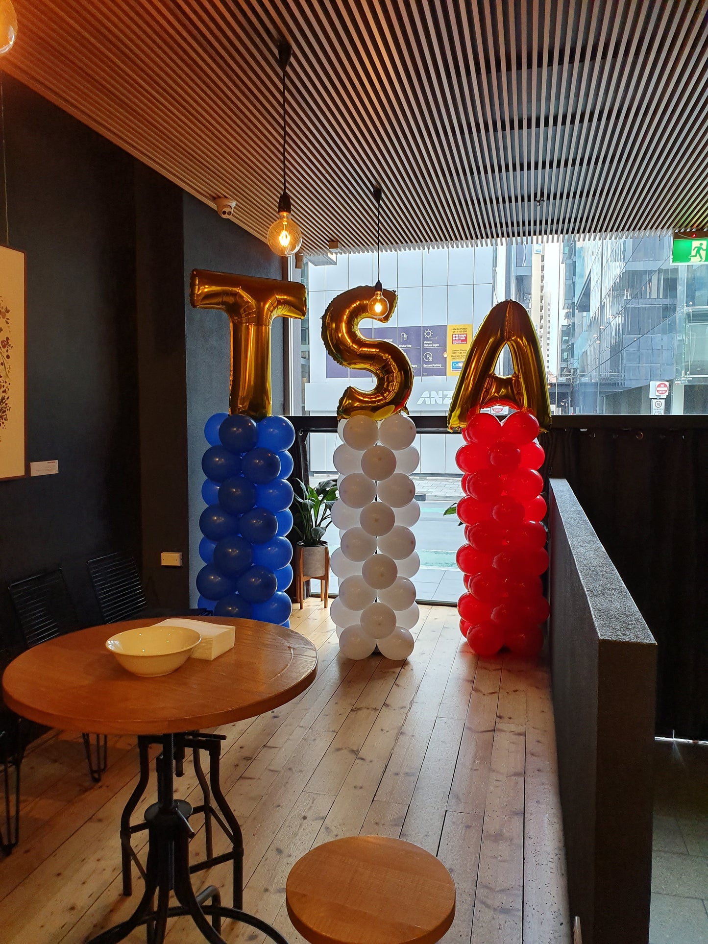 1.5 Meter Air Balloon Column With 86cm Megaloon Foil Each