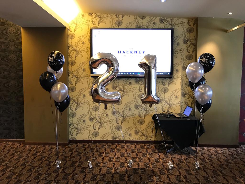 86cm Megaloon Numbers with 2 Bunch of 5 Helium Balloons Bouquet