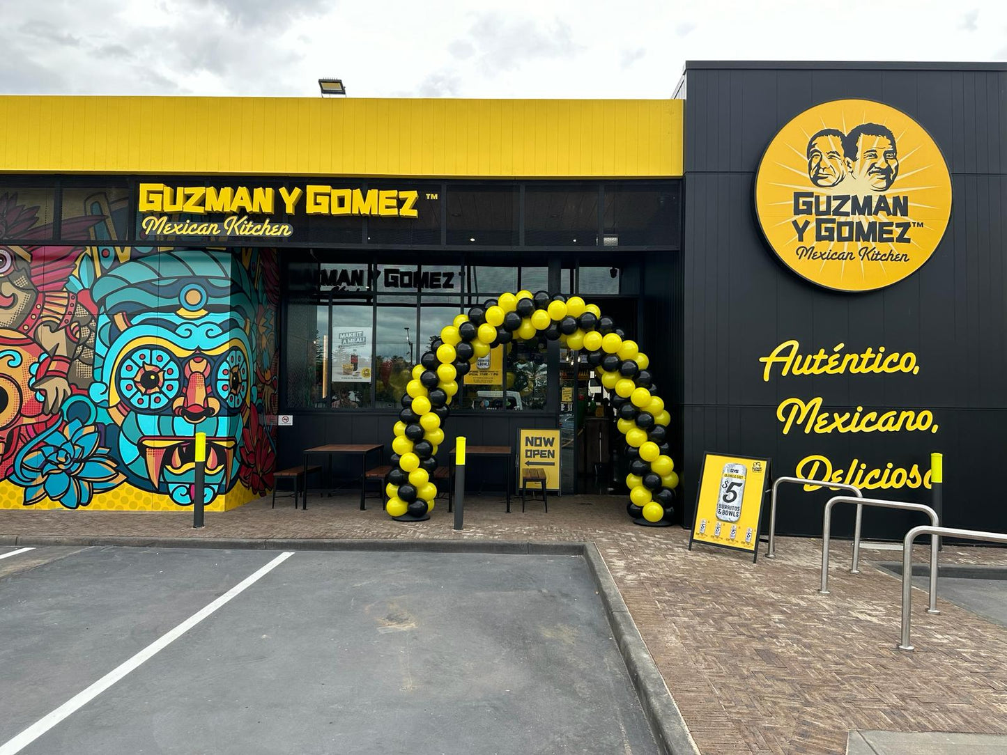 Balloon Arch - Double Door