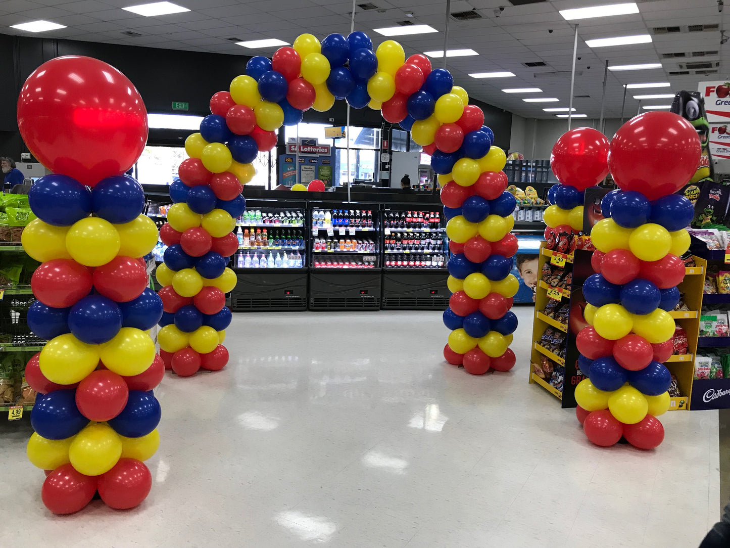 Balloon Arch Double Door with 2 Balloon Columns